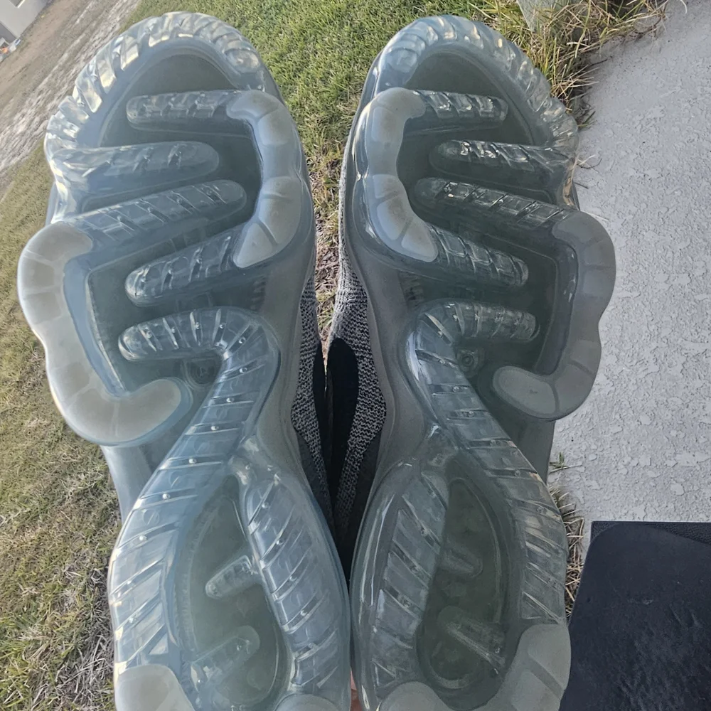 Size 10.5 - Nike Air VaporMax 2023 Flyknit Pure Platinum Court Blue (No Box) - Picture 7 of 10